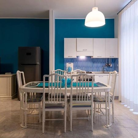 Maree Apartments Porto Cesareo Bagian luar foto